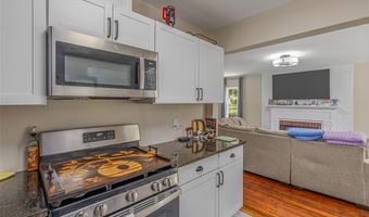 3823 Creswell Ave, Shreveport, LA 71106