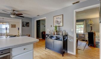 40 Sand Hill Rd, Bristol, CT 06010