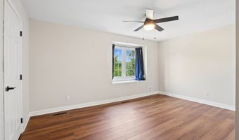 305 NE 16th St, Ankeny, IA 50021