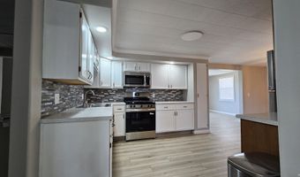 2110 N Indiana Ave, Auburn, IN 46706