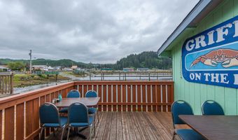 142 BAY FRONT Loop, Winchester Bay, OR 97467