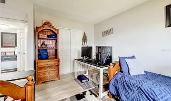 918 LAKE DESTINY Rd F, Altamonte Springs, FL 32714