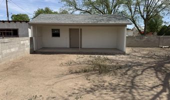 911 S 4th St, Artesia, NM 88210