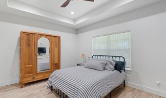 245 Creek Crossing St, Alvord, TX 76225