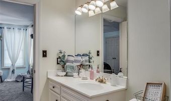 1260 Capilano Dr, Shreveport, LA 71106