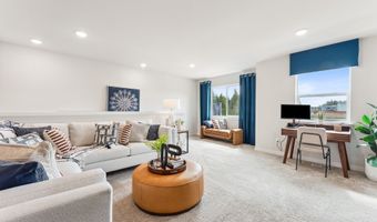 3891 McCormick Village Dr, Bremerton, WA 98312