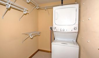 60 S Alhambra Cir, Agawam, MA 01001