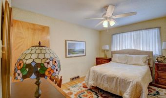 6904 EDWINA Ave NE, Albuquerque, NM 87110