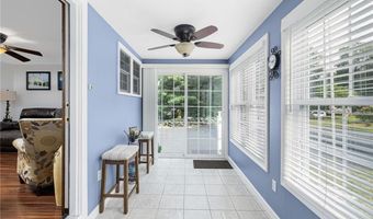 584 Blackrock Rd, Coventry, RI 02816
