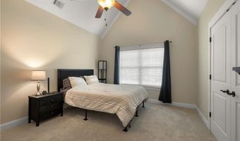 657 BANBURY St, Auburn, AL 36830