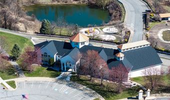 302 Pointe View Dr, Adams Twp., PA 16046
