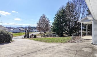 78 Fairview Ridges Dr, Afton, TN 37616