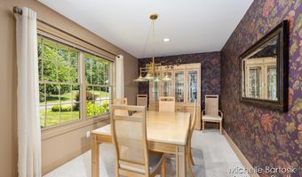 6404 Winter Run Dr SE, Ada, MI 49301
