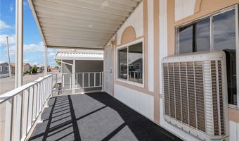 22020 Nisqually Rd 3, Apple Valley, CA 92308