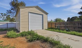 609 N 2nd St, Alpine, TX 79830