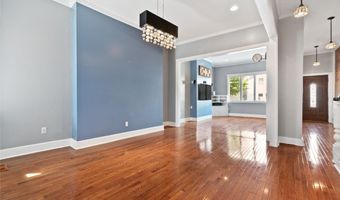 119 S 13th St, Airville, PA 15203