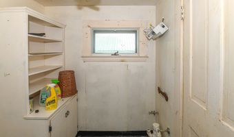 518 Bridgton Rd, Sweden, ME 04040