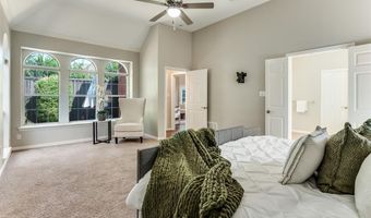 3840 Azure Ln, Addison, TX 75001