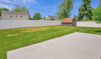 3504 MOYLAN Dr, Bowie, MD 20715