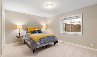 701 4th St SW, Austin, MN 55912