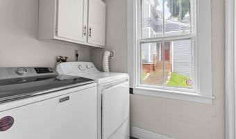 15 Grant St, Bangor, ME 04401