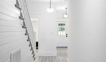 227 Kershaw St NE, Aiken, SC 29801
