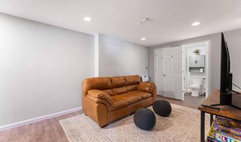 113 Birchwood Rd, Blakeslee, PA 18610