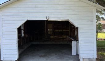 4143 N Lee St, Ayden, NC 28513