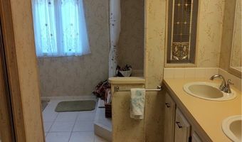 451 Papaya Cir, Barefoot Bay, FL 32976