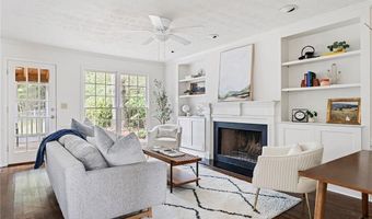 994 Coach House Dr, Tucker, GA 30084