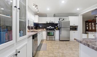 222 Fisher Turnpike Rd, Arapahoe, NC 28510