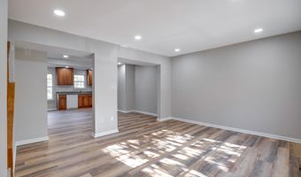 5713 LAWSONS HILL Ct, Alexandria, VA 22310