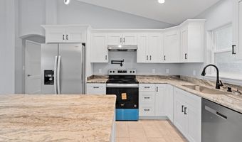 11751 NE 108th St, Archer, FL 32618