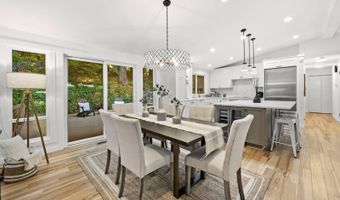 20911 30th Dr SE, Bothell, WA 98021