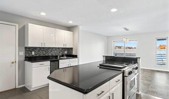 2076 S Long Lake Rd, Fenton, MI 48430