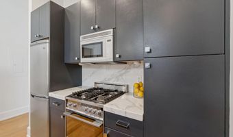 2516 Q St NW Q206, Washington, DC 20007