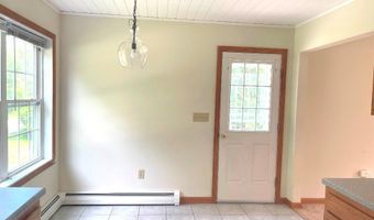 9 Crate Ln, Canaan, NH 03741