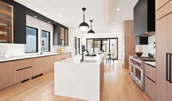 3108 6TH St N, Arlington, VA 22201