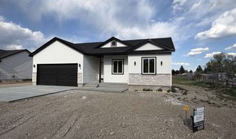 9 N 460 W Bishop Dr, Blackfoot, ID 83221