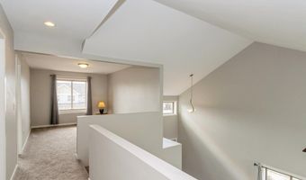 90 S Park Ridge Rd, North Liberty, IA 52317