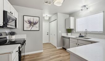1982 S LAWTHER Dr, Apache Junction, AZ 85120