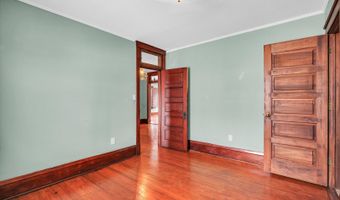 130 S Pine St, Arcola, IL 61910