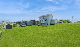 712 Meadow Rd, Adel, IA 50003