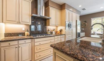 6996 Goldstone Rd, Carlsbad, CA 92009