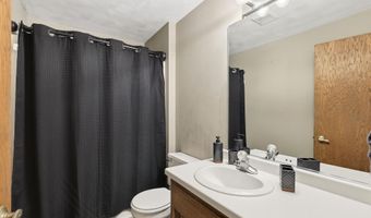 2605 W BIG BEND Dr, Appleton, WI 54914