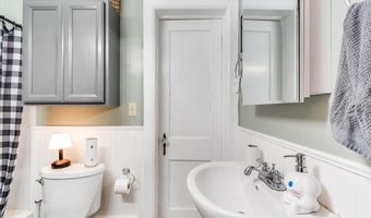 350 E Clark Ave, Augusta, KS 67010