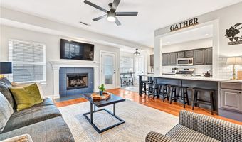 701 SW Maidstone Ave, Bentonville, AR 72712