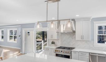 247 Pope Rd, Acton, MA 01720