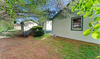 9 J St, Bangor, ME 04401