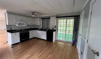 9 Torch Ln, Coventry, RI 02816